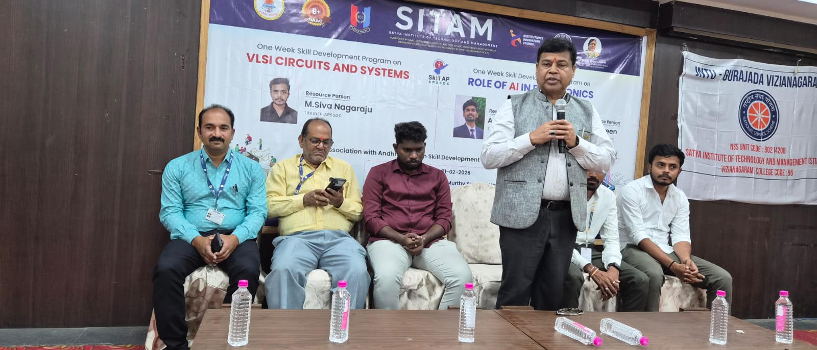 This workshop is to provide fundamental and practical knowledge of VLSI circuits and systems. It aims to familiarise participants with CMOS technologies, VLSI design methodology.