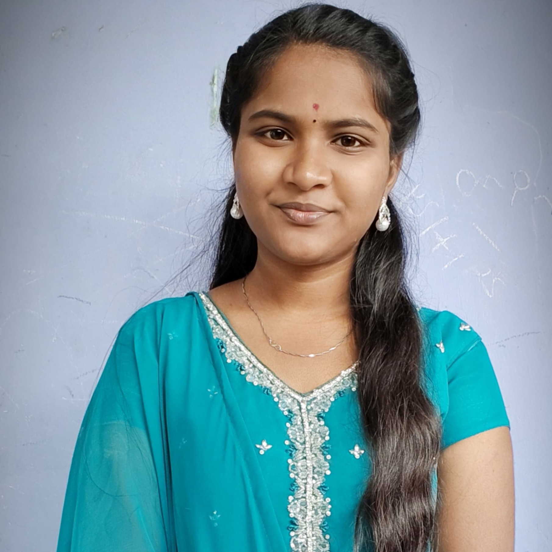 Chollangi Poornima